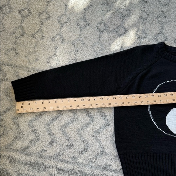 Desert Dreamer YinYang Black Pullover Sweater Size XS - Picture 8 of 9